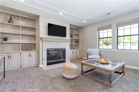 Living - 1275 Shane Ln, Templeton, CA 93465 photo 3 of 4