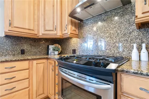 Kitchen - 1275 Shane Ln, Templeton, CA 93465 photo 5 of 7