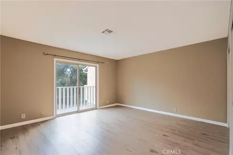 Living - 149 Flag Way, Paso Robles, CA 93446 photo 4 of 4