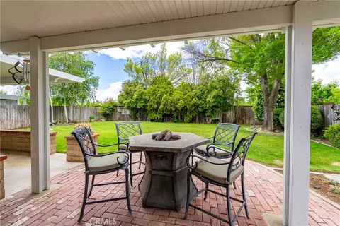 Exterior - 305 Rosemary, Paso Robles, CA 93446 photo 6 of 13