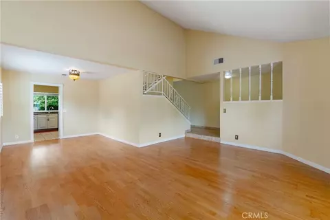 Living - 305 Rosemary, Paso Robles, CA 93446 photo 2 of 4