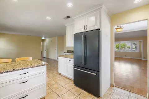 Kitchen - 305 Rosemary, Paso Robles, CA 93446 photo 4 of 4