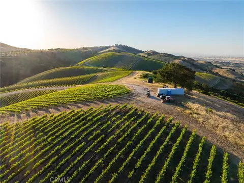 2762 Adelaida Rd, Paso Robles, CA 93446 photo 22