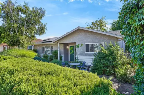 1936 Oak, Paso Robles, CA 93446
