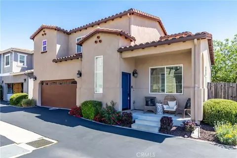 Exterior - 136 Reflection Pl, Templeton, CA 93465 photo 8 of 9