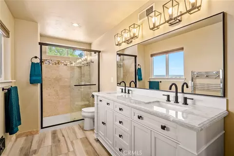Bath - 1745 Adelaida Rd, Paso Robles, CA 93446 photo 1 of 1