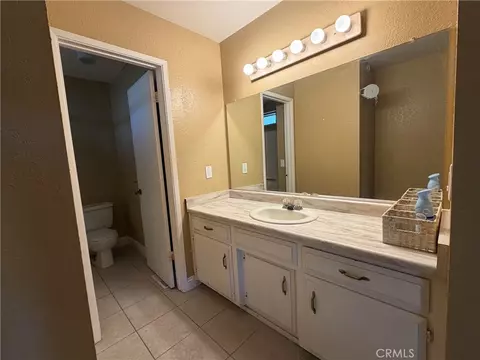Bath - 2628 Saddle Back, Paso Robles, CA 93446 photo 3 of 4