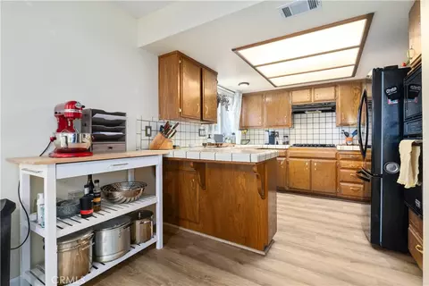 Kitchen - 4541 Yerba, Atascadero, CA 93422 photo 1 of 4