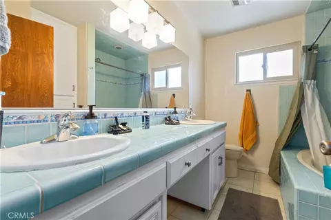 Bath - 4541 Yerba, Atascadero, CA 93422 photo 4 of 5
