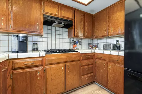 Kitchen - 4541 Yerba, Atascadero, CA 93422 photo 3 of 4