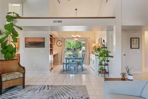 Dining - 207 Navajo St, Paso Robles, CA 93446 photo 1 of 3