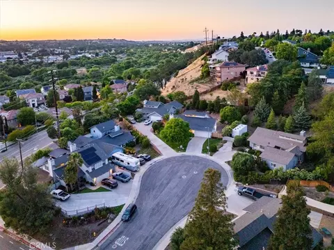 View/Area - 207 Navajo St, Paso Robles, CA 93446 photo 1 of 2