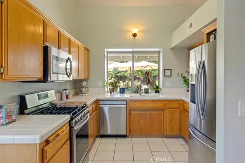 Kitchen - 207 Navajo St, Paso Robles, CA 93446 photo 2 of 4