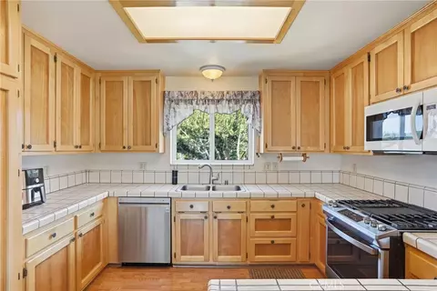 Kitchen - 1850 Doris Ave, Los Osos, CA 93402 photo 1 of 3
