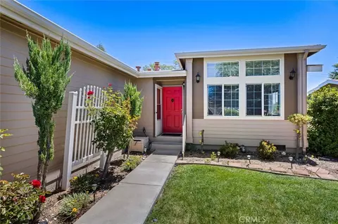 372 Lark Dr, Paso Robles, CA 93446 photo 4