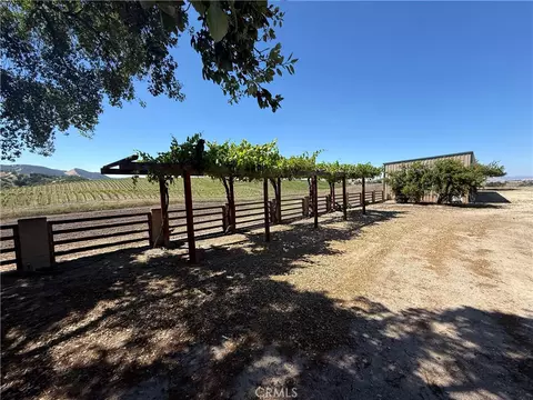 Exterior - 1640 Valley Quail, Paso Robles, CA 93446 photo 3 of 5