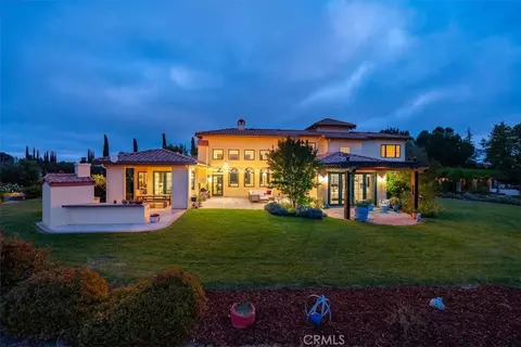 4960 Glenhill Ln, Paso Robles, CA 93446