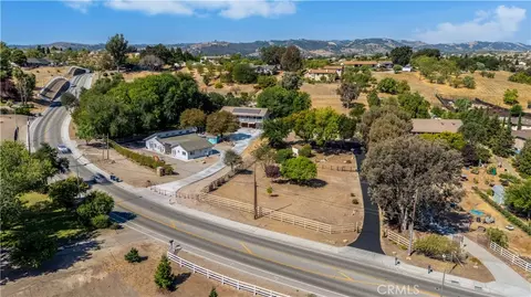 View/Area - 1771 Union, Paso Robles, CA 93446 photo 3 of 3