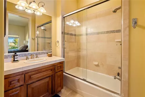 Bath - 2035 Rancho Caro, Templeton, CA 93465 photo 4 of 5