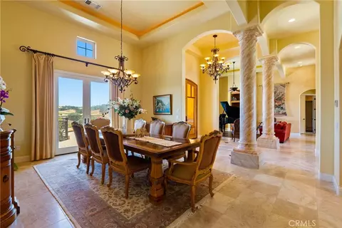 Dining - 2035 Rancho Caro, Templeton, CA 93465 photo 1 of 1