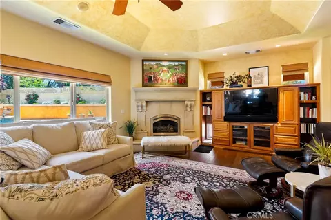 Living - 2035 Rancho Caro, Templeton, CA 93465 photo 2 of 2