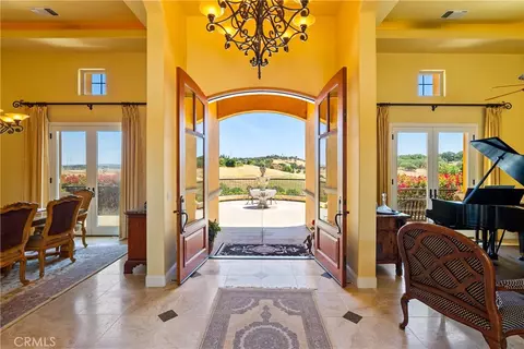 Entry Way - 2035 Rancho Caro, Templeton, CA 93465 photo 2 of 2