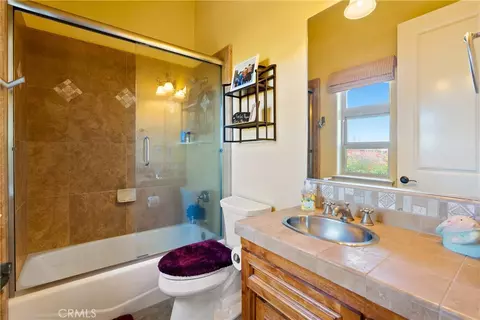 Bath - 2035 Rancho Caro, Templeton, CA 93465 photo 5 of 5