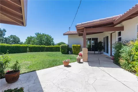 Exterior - 726 N Trigo Ln, Paso Robles, CA 93446 photo 3 of 4