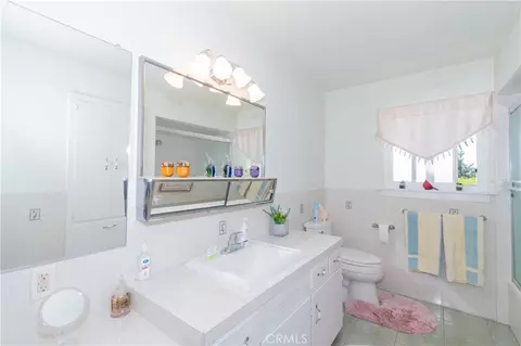 Bath - 726 N Trigo Ln, Paso Robles, CA 93446 photo 1 of 2