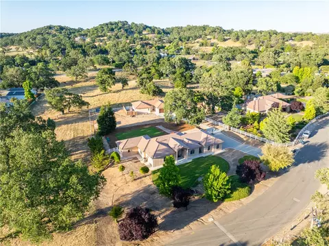 6205 San Gabriel Rd, Atascadero, CA 93422