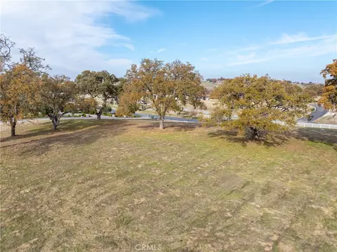 2725 Warm Spgs, Templeton, CA 93465