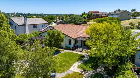 View/Area - 669 Red Cloud Rd, Paso Robles, CA 93446 photo 1 of 11
