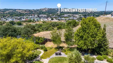 View/Area - 669 Red Cloud Rd, Paso Robles, CA 93446 photo 5 of 11