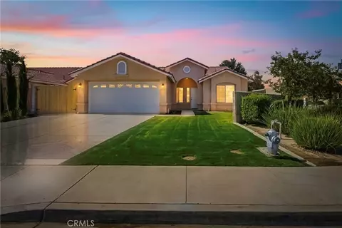 3217 Sierra Mdws, Bakersfield, CA 93313