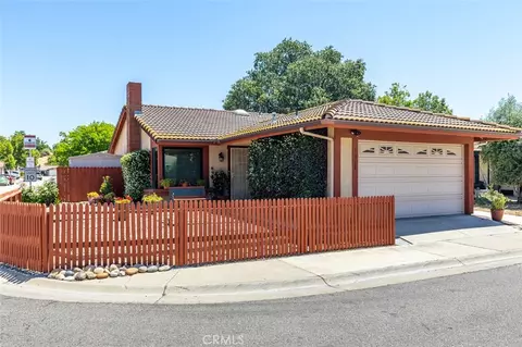1318 Oleander Ln, Paso Robles, CA 93446