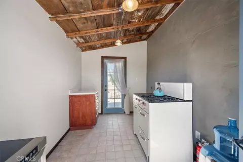 Kitchen - 7865 Airport, Paso Robles, CA 93446 photo 7 of 7