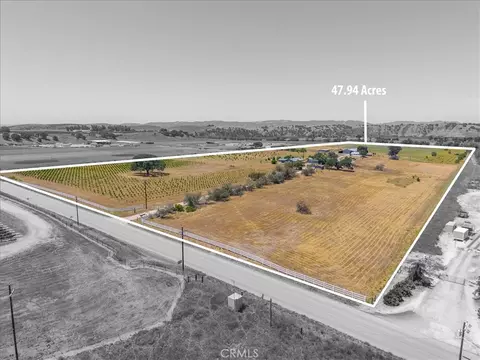 View/Area - 7865 Airport, Paso Robles, CA 93446 photo 2 of 9