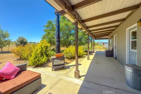 Exterior - 7865 Airport, Paso Robles, CA 93446 photo 4 of 13
