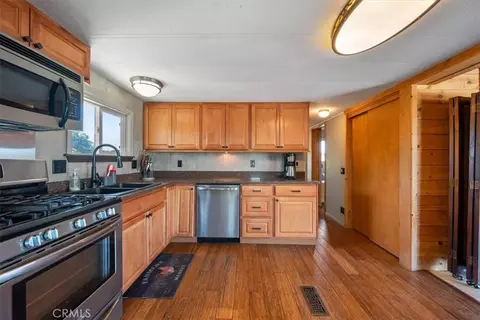 Kitchen - 7865 Airport, Paso Robles, CA 93446 photo 4 of 7