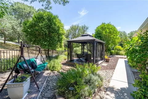 Exterior - 7280 Valle, Atascadero, CA 93422 photo 6 of 23