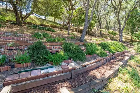 Exterior - 7280 Valle, Atascadero, CA 93422 photo 19 of 23