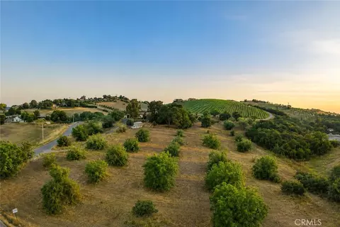 110 Kiler Cyn, Paso Robles, CA 93446