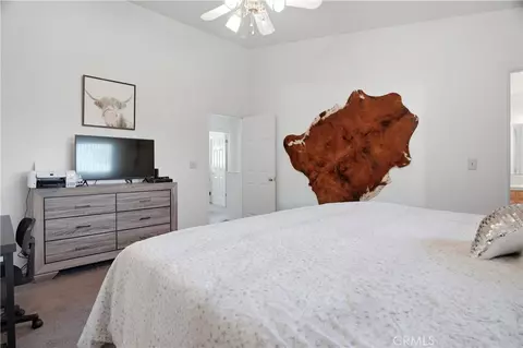 Bedroom - 2515 Shoreline, Bradley, CA 93426 photo 2 of 9