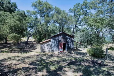 13615 Old Morro Rd, Atascadero, CA 93422 photo 4