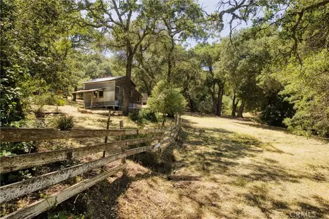 13615 Old Morro Rd, Atascadero, CA 93422 photo 5