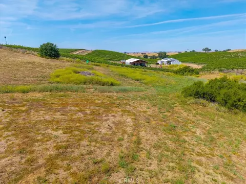 8035 Plane View Pl, Paso Robles, CA 93446 photo 6