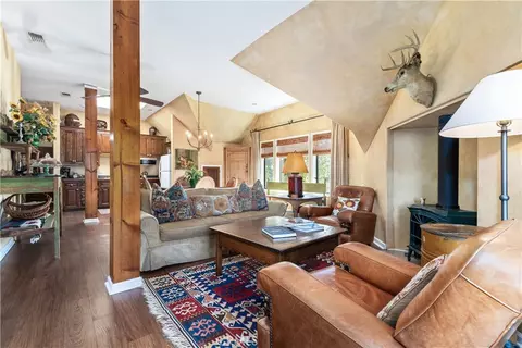 Living - 5415 Fairhills, Paso Robles, CA 93446 photo 7 of 7