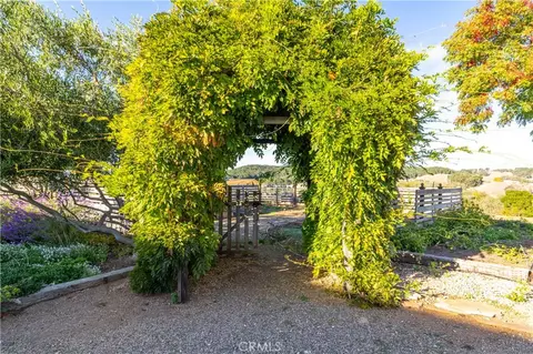 Exterior - 5415 Fairhills, Paso Robles, CA 93446 photo 30 of 31