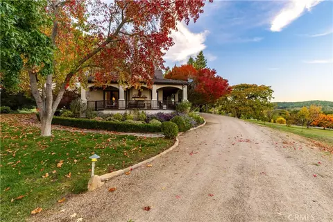 Exterior - 5415 Fairhills, Paso Robles, CA 93446 photo 4 of 31