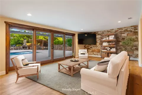 Living - 230 Crestline, Paso Robles, CA 93446 photo 7 of 8